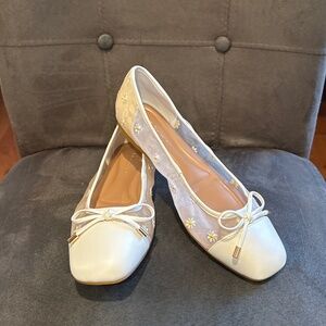 BCBGeneration Hartly Cup Bow  Toe Ballet Flats Shoes Size 7.5 EUC